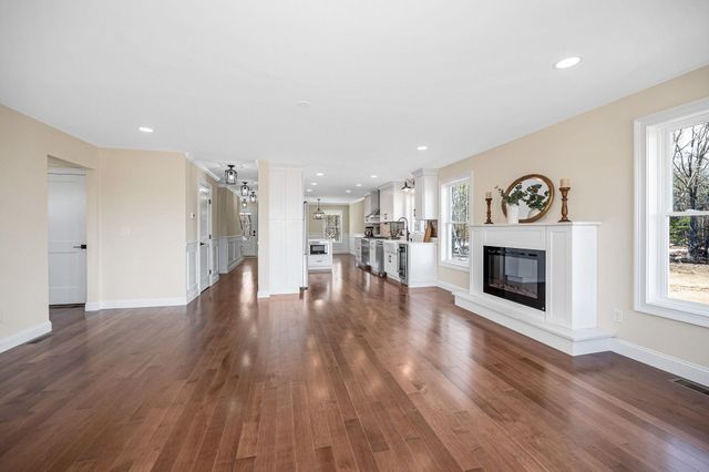 109 Ladd Hill Road, Belmont, NH 03220