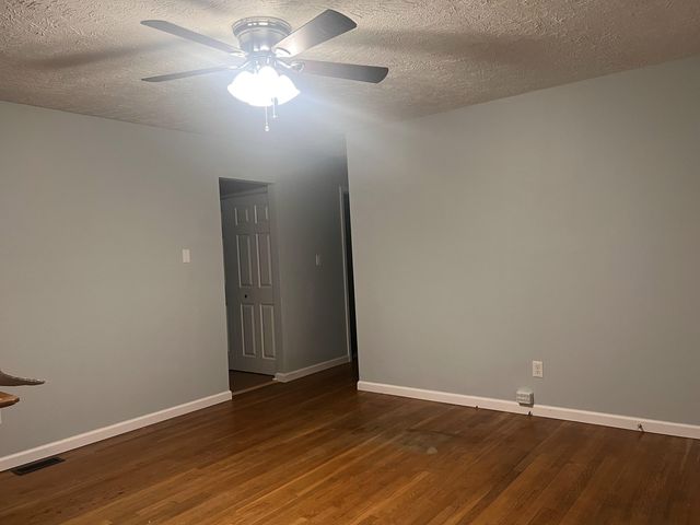 707 Estes Drive, Winchester, KY 40391