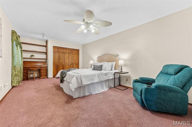 5 Parkridge, Belleville, IL 62226