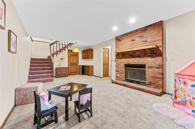 5 Parkridge, Belleville, IL 62226