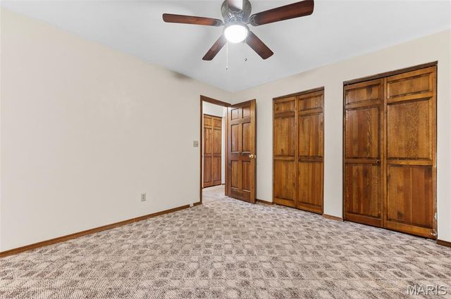 5 Parkridge, Belleville, IL 62226