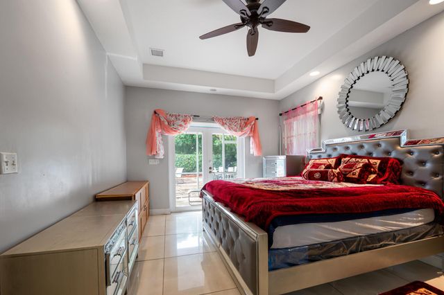 1403 W Broome Street, Lantana, FL 33462