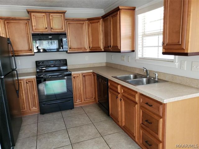 8708 Lindsey Lane, Montgomery, AL 36117