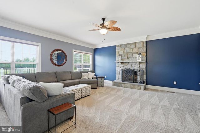 7424 EDINGTON, Warrenton, VA 20187