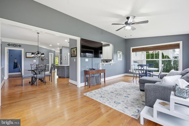 7424 EDINGTON, Warrenton, VA 20187