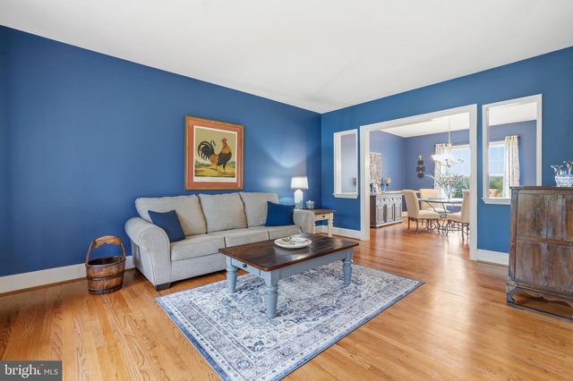 7424 EDINGTON, Warrenton, VA 20187