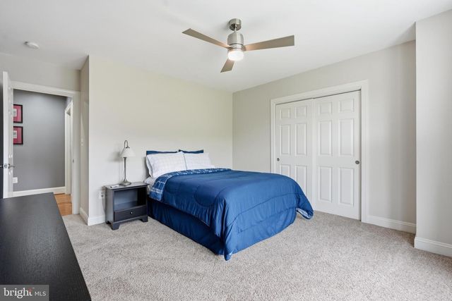 7424 EDINGTON, Warrenton, VA 20187