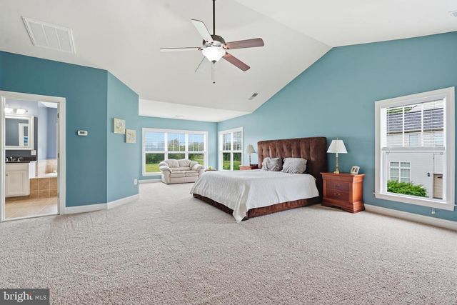 7424 EDINGTON, Warrenton, VA 20187
