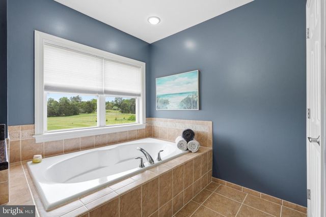 7424 EDINGTON, Warrenton, VA 20187