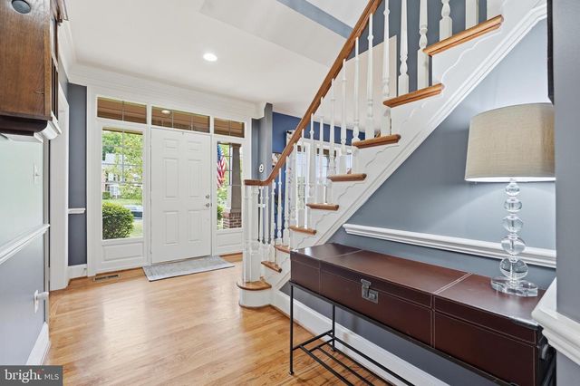 7424 EDINGTON, Warrenton, VA 20187
