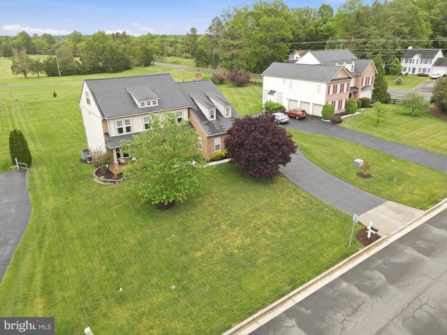 7424 EDINGTON, Warrenton, VA 20187