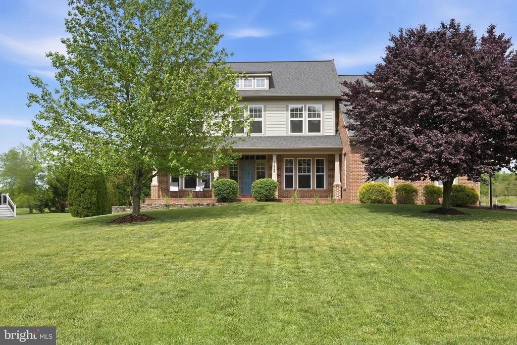 7424 EDINGTON, Warrenton, VA 20187