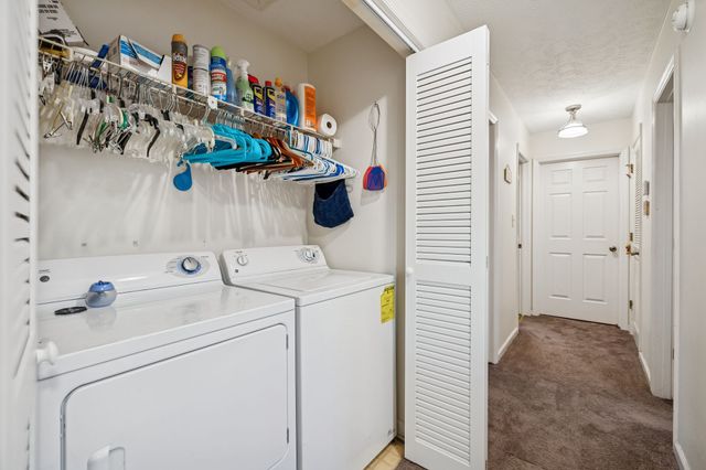 1337 Oaklawn Rd, Chapmansboro, TN 37035