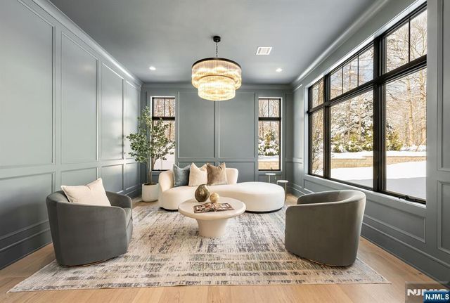 48 Brook Road, Upper Saddle River, NJ 07458