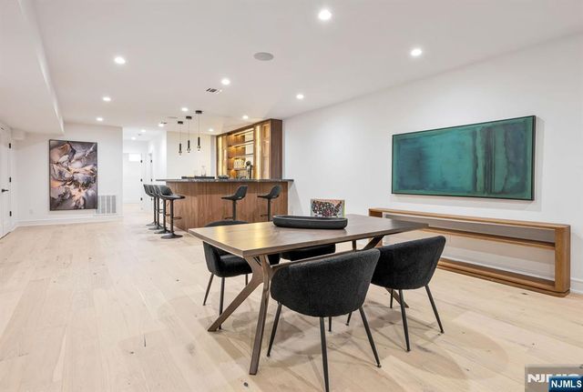 48 Brook Road, Upper Saddle River, NJ 07458