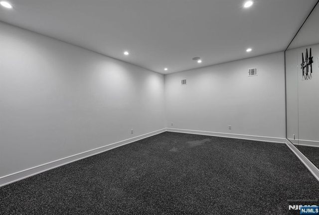 48 Brook Road, Upper Saddle River, NJ 07458