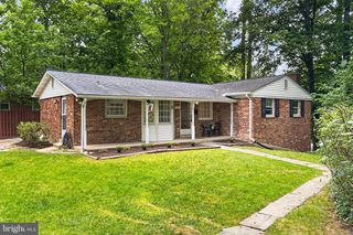 5133 RED FOX DR, Annandale, VA 22003