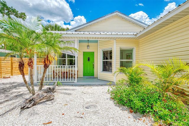 5253 AVENIDA DEL MARE, Sarasota, FL 34242
