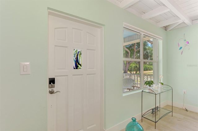 5253 AVENIDA DEL MARE, Sarasota, FL 34242