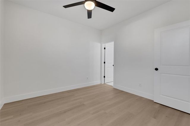 2613 Delafield Street 2, Houston, TX 77023