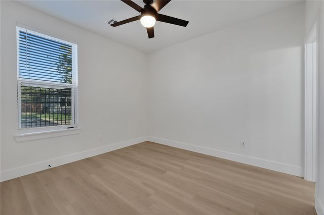 2613 Delafield Street 2, Houston, TX 77023