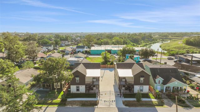 2613 Delafield Street 2, Houston, TX 77023