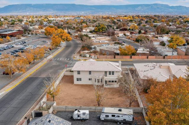 6621 San Ildefonso Drive NW, Albuquerque, NM 87120