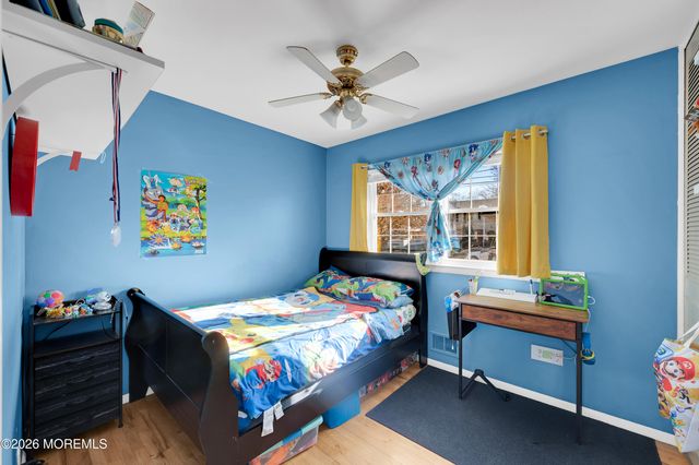 215 Lakewood Avenue, Bayville, NJ 08721