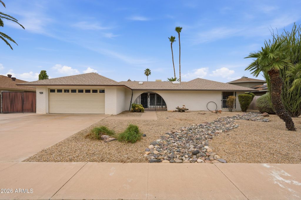 19820 N CHERRY TREE Lane, Sun City, AZ 85373 — photo 4