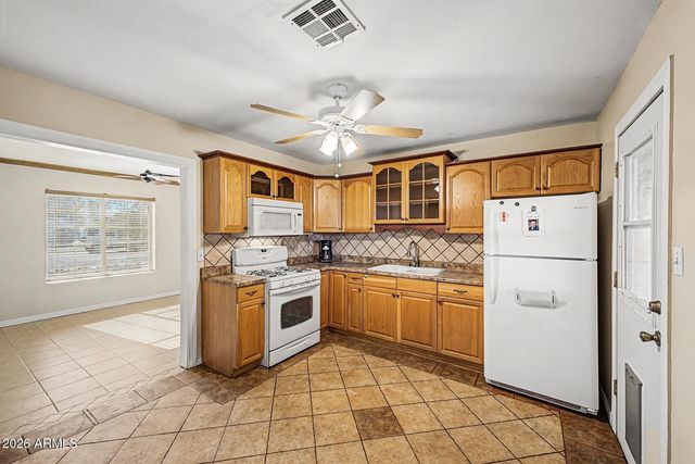 8117 N 30TH Drive, Phoenix, AZ 85051