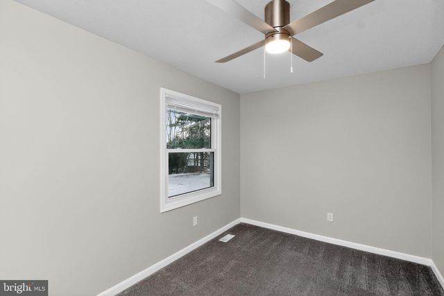 11979 FALLING CREEK DR, Manassas, VA 20112