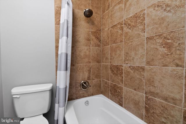 11979 FALLING CREEK DR, Manassas, VA 20112