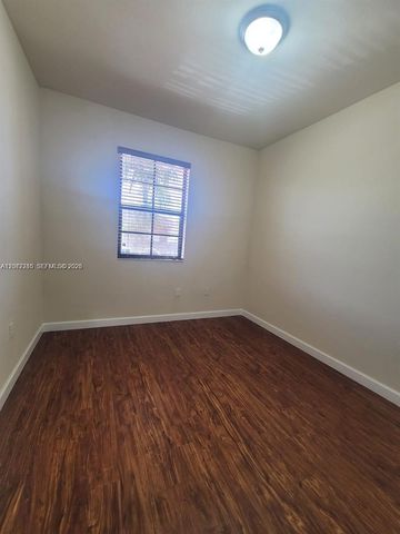 8935 W 35th Lane 8935, Hialeah, FL 33018
