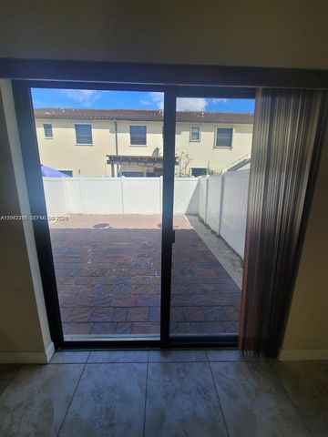 8935 W 35th Lane 8935, Hialeah, FL 33018