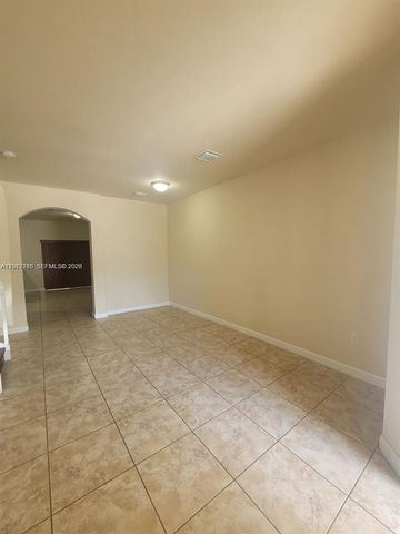 8935 W 35th Lane 8935, Hialeah, FL 33018