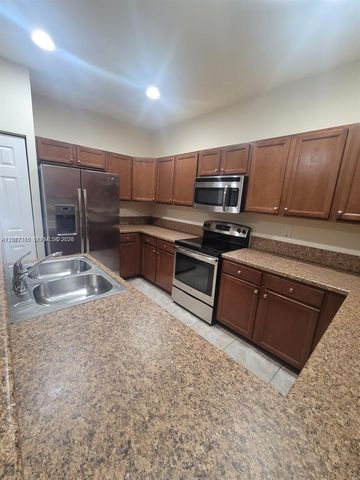 8935 W 35th Lane 8935, Hialeah, FL 33018