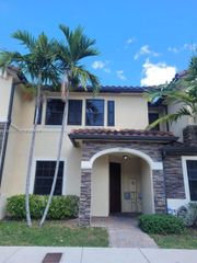 8935 W 35th Lane 8935, Hialeah, FL 33018