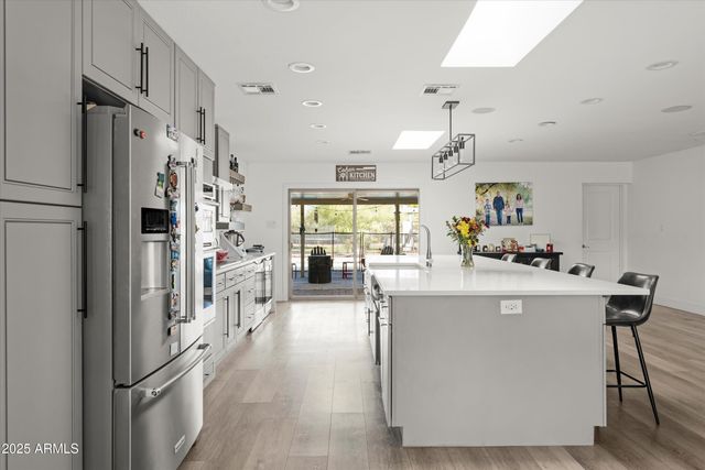 6346 E GOLD DUST Avenue, Paradise Valley, AZ 85253