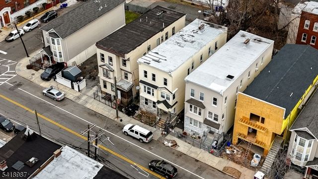 375 6Th Ave, Newark City, NJ 07107