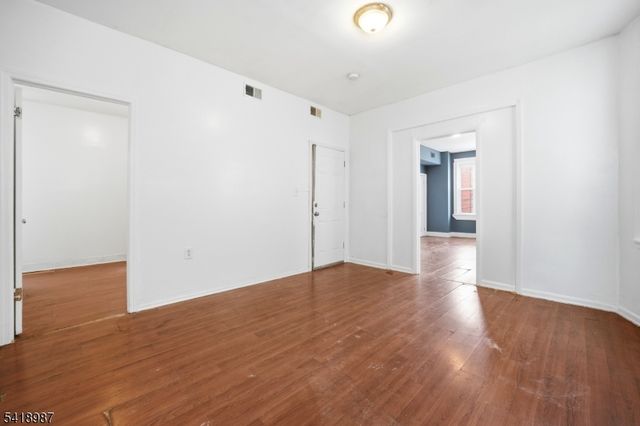 375 6Th Ave, Newark City, NJ 07107