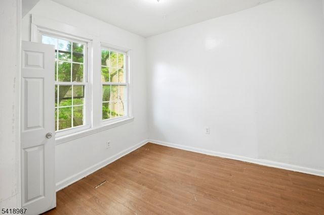 375 6Th Ave, Newark City, NJ 07107