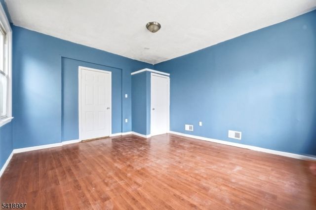 375 6Th Ave, Newark City, NJ 07107