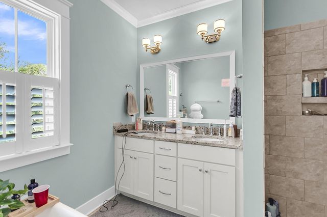 979 Warrick Oaks Lane, Mount Pleasant, SC 29464