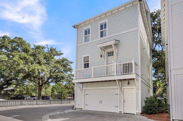 979 Warrick Oaks Lane, Mount Pleasant, SC 29464