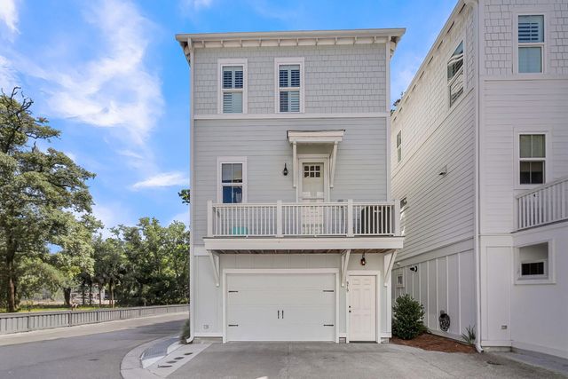 979 Warrick Oaks Lane, Mount Pleasant, SC 29464