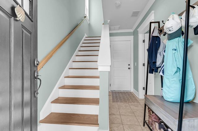 979 Warrick Oaks Lane, Mount Pleasant, SC 29464