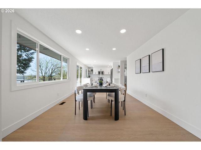 11110 Se EVERGREEN Hwy, Vancouver, WA 98664