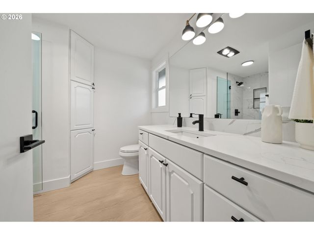 11110 Se EVERGREEN Hwy, Vancouver, WA 98664