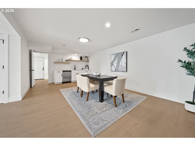 11110 Se EVERGREEN Hwy, Vancouver, WA 98664