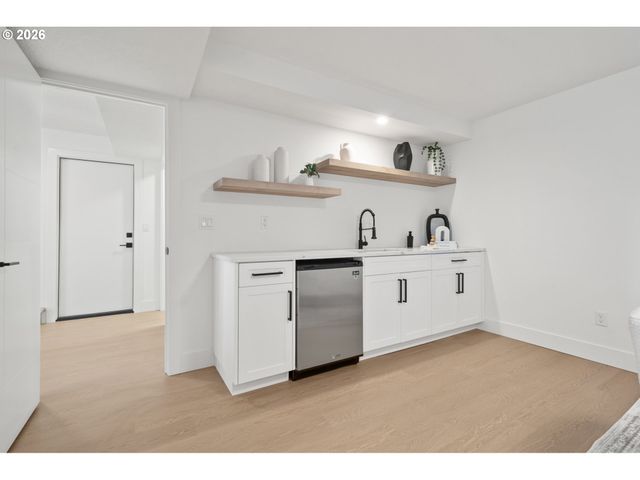 11110 Se EVERGREEN Hwy, Vancouver, WA 98664